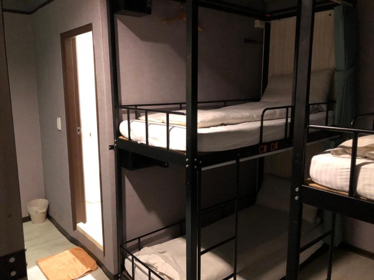Backpackers Hostel - Ximen Тайбэй Экстерьер фото